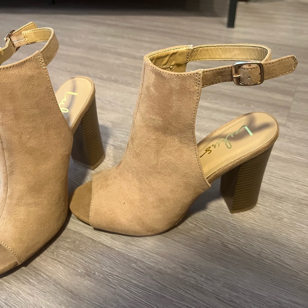lulus open toe booties NWOT